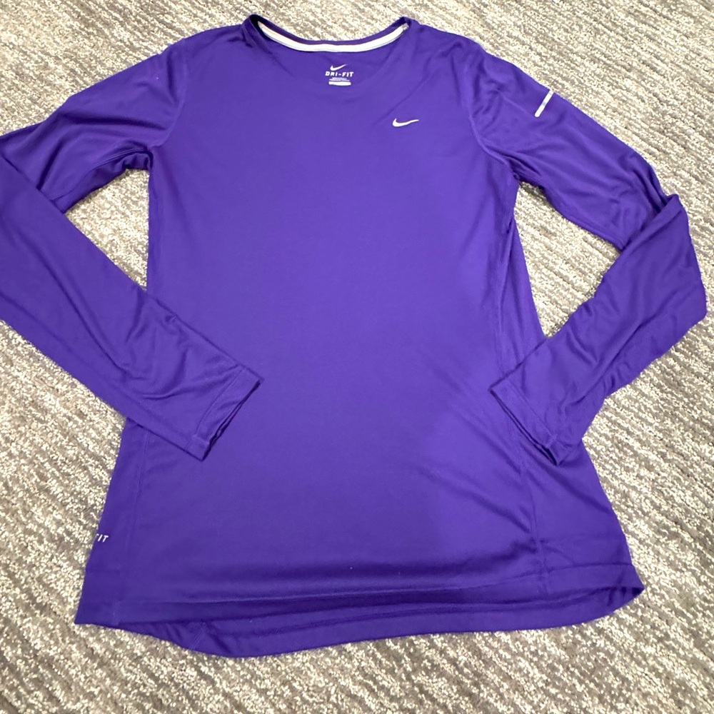 Purple Nike Women’s Long Sleeve Running Miler Shirt Size Medium